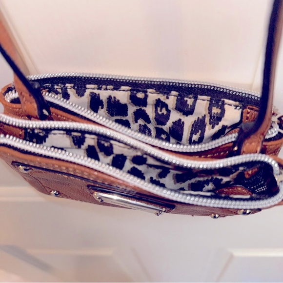 Nine West Tan Wristlet Clutch - Picture 1 of 5